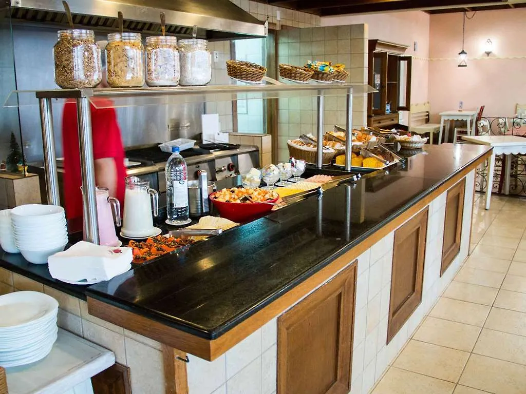 Hotel Ibis Navegantes Itajaí 3*,