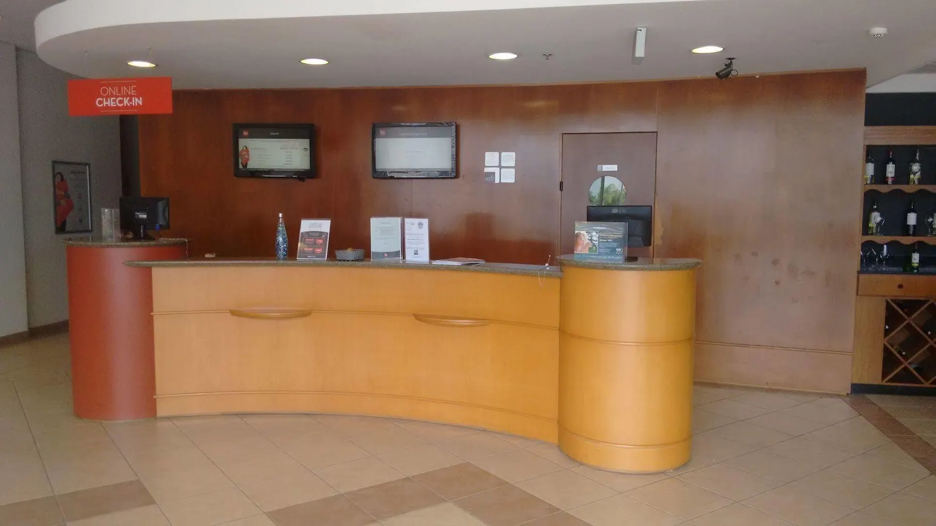 Hotel Ibis Navegantes Itajaí